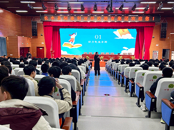 1769998528192001618.gif 1.gif