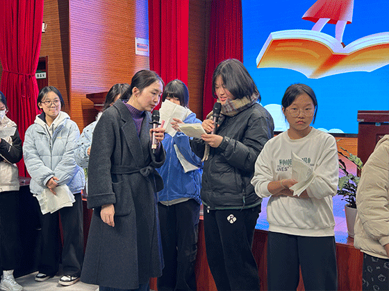 1769998562302014009.gif 3.gif